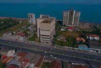 چالش‌های بازاریابی در صنعت گردشگری: تجربه محتشم